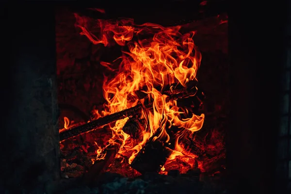 Ateşin Dokusu Pilav Pişirmek Için Özbek Fırını Yemek Pişirmek Için — Stok fotoğraf