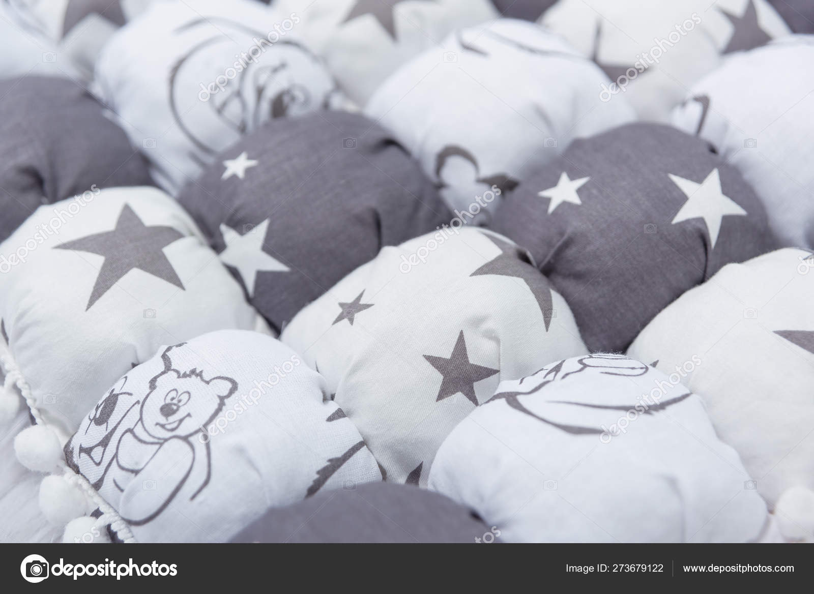 black and white cot sheets