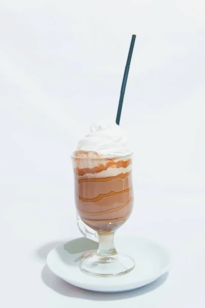 Kaltes Kaffeetrinken Mit Schlagsahne Eiskaffee Eis Cappuccino — Stockfoto