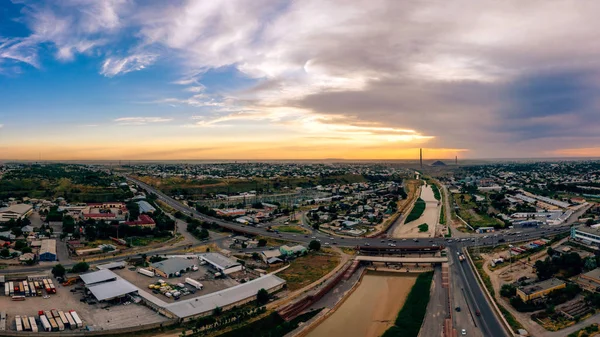 Panorama Den Industriella Delen Staden Shymkent Solnedgång Över Staden Shymkent — Stockfoto