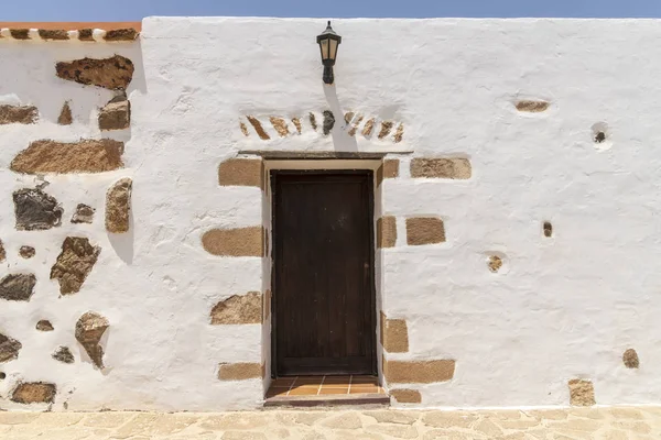 Fuerteventura 'Da renkli geleneksel evler, Kanarya Adaları, Ispanya — Stok fotoğraf