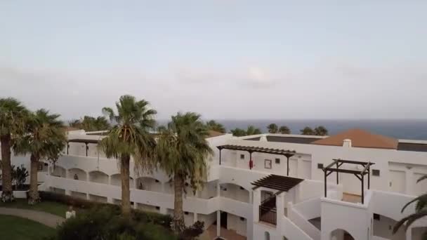 Stațiune pe litoral în Fuerteventura timelapse, Insulele Canare, Spania — Videoclip de stoc