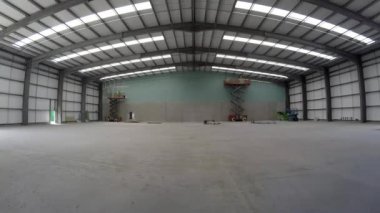 Geri dönüşüm merkezi timelapse inşaat yerinde jumbo damızlık alçıpan bantlama ve birleştirme