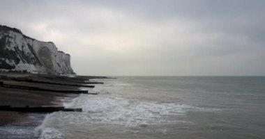 Güzel Dover kıyı şeridi