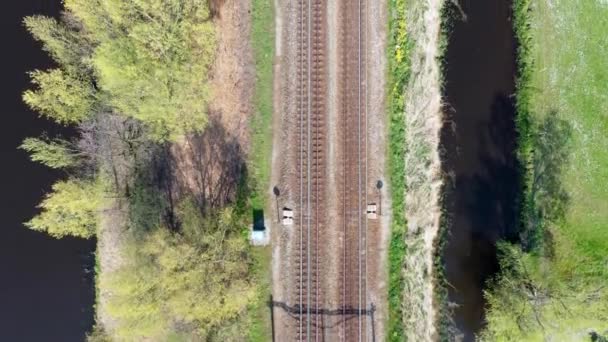Widok z lotu ptaka na tory kolejowe, Holandia — Wideo stockowe
