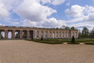 Paris, Fransa'da ünlü bir saray manzarası