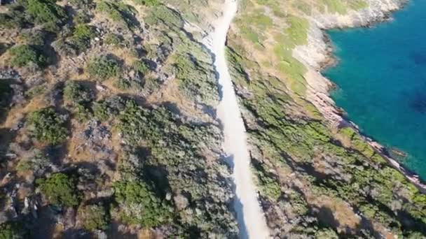 Vue aérienne de l'île de Kalydon, Crète, Grèce — Video