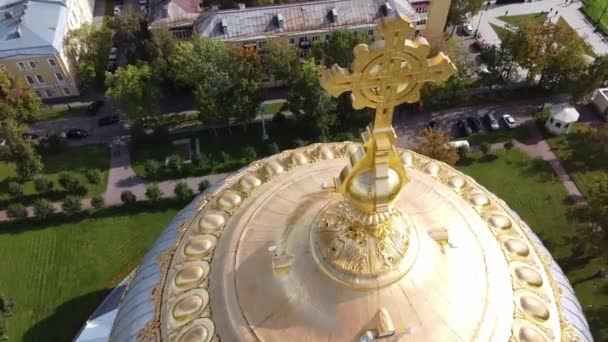 Aerial view of Orthodox Naval Cathedral of St. Nicholas. Built in 1903-1913. Kronshtadt, St.Petersburg, Russia — Stock Video