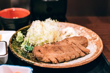 Derin kızarmış biftek Tokyo, kızarmış biftek, biftek, Japon yemekleri