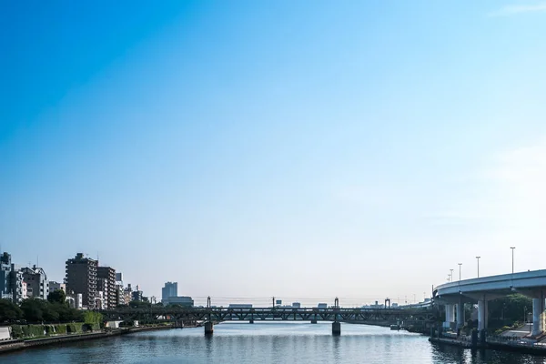 Токіо Японія Червня 2018 Токіо Залізничний Міст Синього Неба — стокове фото
