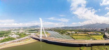 Shezi Köprüsü - Taipei, Tayvan landmark güzel aydınlatmalı day, hava Fotoğrafçılık Taipei, Tayvan.