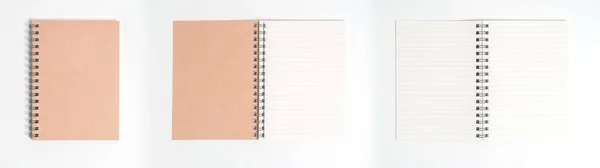 Notebook espiral realista em branco isolado no fundo branco — Fotografia de Stock