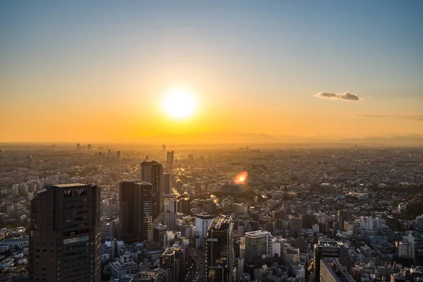 日本东京 2019年11月16日 Shibuya Scramble广场于2019年11月在日本东京的Shibuya开幕 石谷天空 可在离地面229米的地方俯瞰全景 — 图库照片