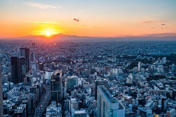 亚洲房地产和企业建设商业概念 日本东京石布亚天空鸟瞰全景现代城市天际线 — 图库照片