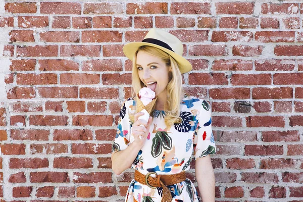 Pretty Young White Girl Licks Ice Cream Cone Fedora Hat — Stock Photo, Image