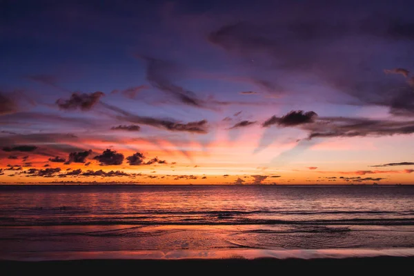 Erstaunlicher Sonnenuntergang Über Dem Tropischen Sandstrand Ngapali Beach Myanmar — Stockfoto