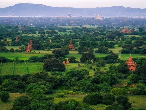 Pohled Krajinu Starověký Chrám Pagoda Bagan Staré Myanmy — Stock fotografie