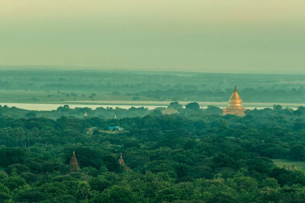Pohled Krajinu Starověký Chrám Pagody Staré Bagan Myanmar — Stock fotografie