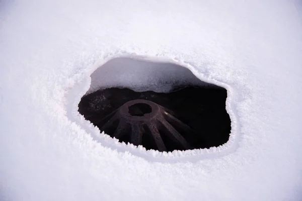 Snow Sewage Hole Drainage — Stock Photo, Image