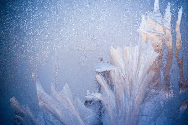 Frostmuster Auf Dem Glas Winter Weihnachten Abstrakte Kulisse Milchglas Eis — Stockfoto