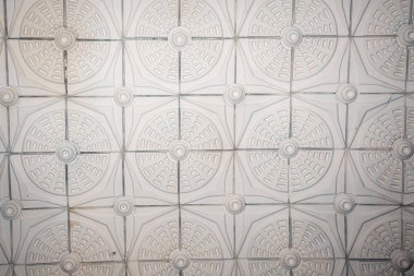 Eski antik alçı tavan çiçek öğeleri, alçı tavan döşemeleri ile