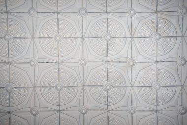 Eski antik alçı tavan çiçek öğeleri, alçı tavan döşemeleri ile