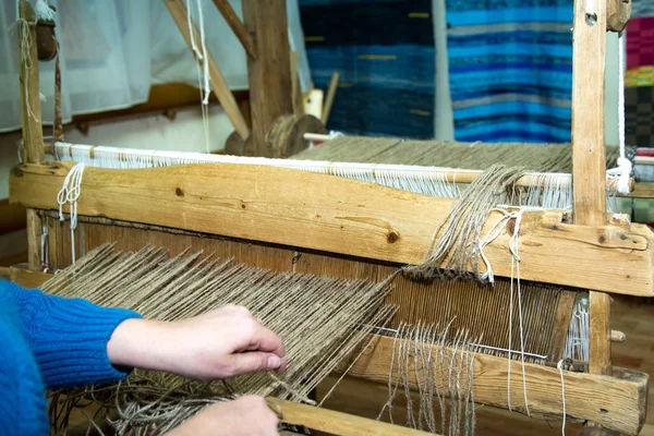 Geleneksel rustik tezgâhı. Rusya Ural