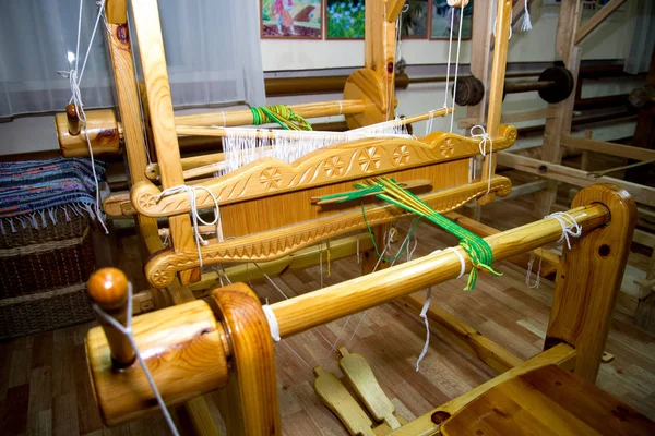 Geleneksel rustik tezgâhı. Rusya Ural