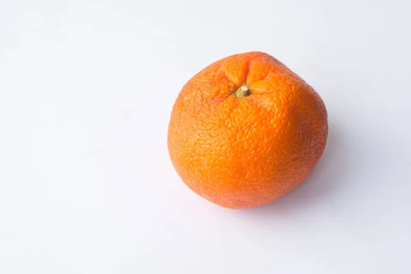 Tangerine Clémentine Avec Feuille Verte Isolée Sur Fond Blanc Vieille — Photo