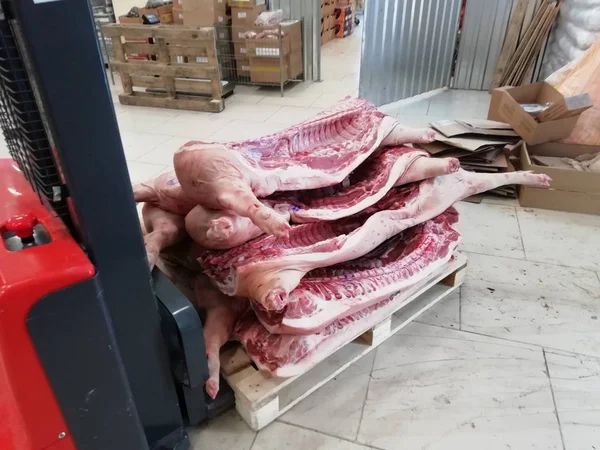 Pork Carcasses Transported Stock — Stock Photo, Image