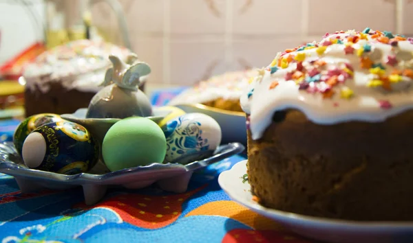 Gâteau Pâques Oeufs Pâques Décoration Attributs Traditionnels — Photo