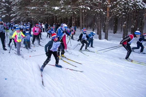 Chelyabinsk Region Rússia Fevereiro 2019 Esqui Rússia 2019 Aconteceu Nos — Fotografia de Stock
