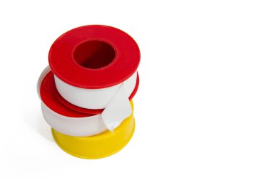 Beyaz renk beyaz arka plan üzerinde izole fum teyp.