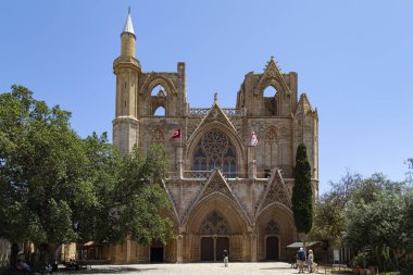 Famagusta içinde Kuzey Kıbrıs Türk Cumhuriyeti (KKTC) - aslında 14. yüzyıl Gotik Katedrali Lala Mustafa Paşa Camii.