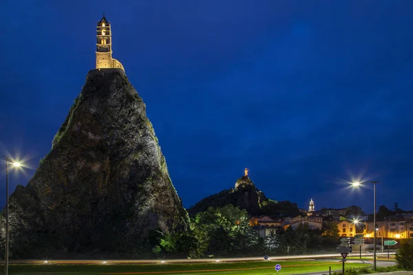 Puy Velay Fransa Bir Rahibe Bir Renkli Arka Sokak Içinde — Stok fotoğraf