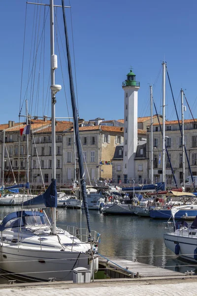 法国普瓦图 夏朗德地区海岸的拉罗谢尔的灯塔和码头 — 图库照片