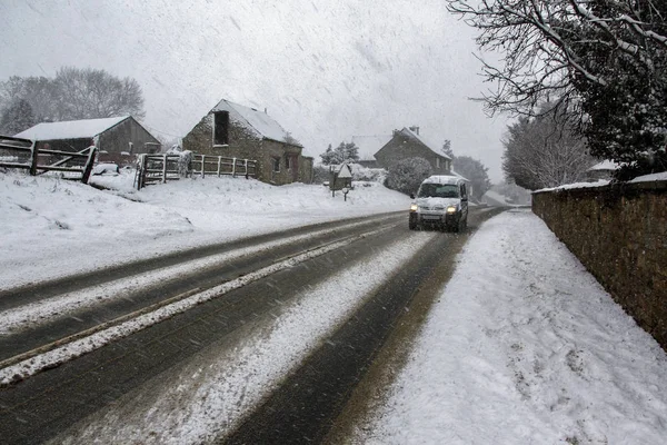 Invierno Conduciendo Nieve Pesada Campo Yorkshire Del Norte Noreste Inglaterra — Foto de Stock