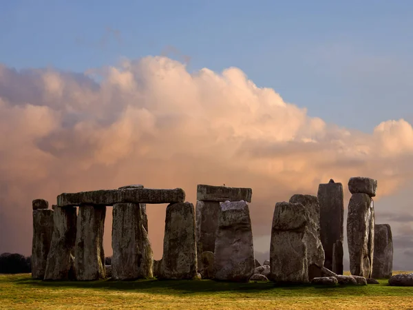 Círculo Pedra Pré Histórico Stonehenge Pôr Sol Planície Salisbury Wiltshire — Fotografia de Stock