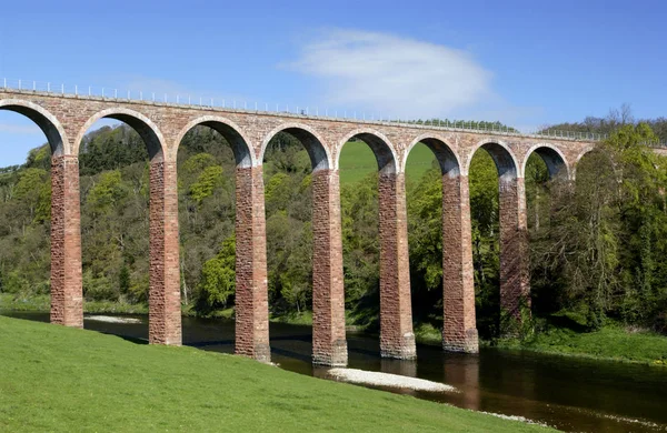 Viaduct Melrose Scotland Viaduct Bridge Composed Several Small Spans Crossing — Stock Photo, Image