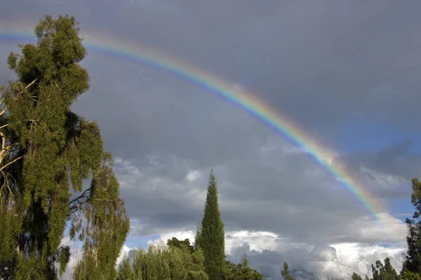 Rainbow - Weather - Spectrum — Stock Photo, Image