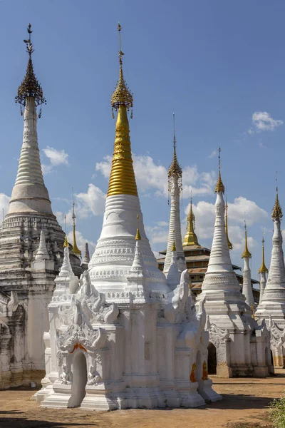 伊瓦马帕亚佛教寺庙 - 因勒湖 - 缅甸 — 图库照片
