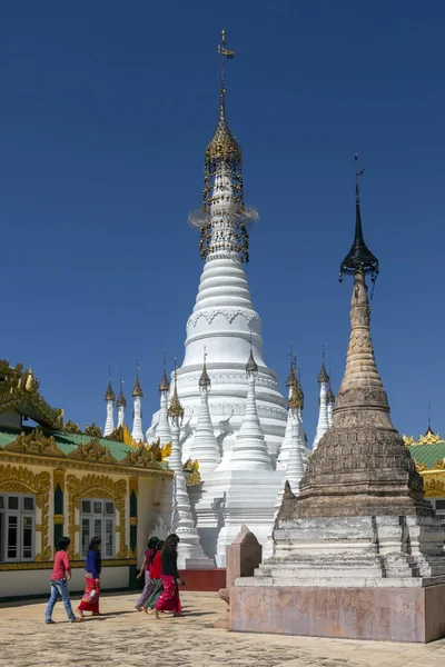 Kakku Budist tapınağı - Shan devlet - Myanmar — Stok fotoğraf