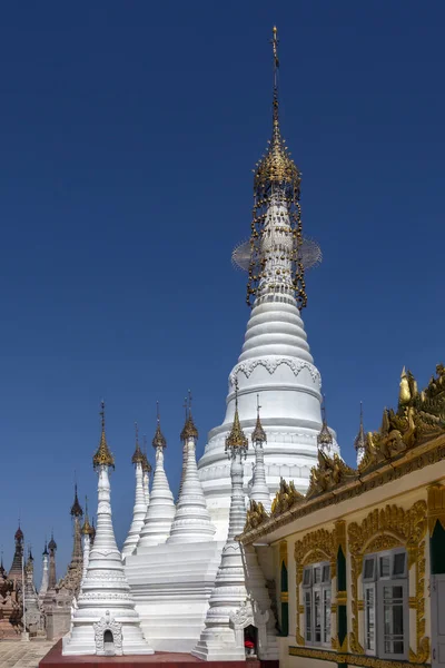 Kakku Budist tapınağı - Shan devlet - Myanmar — Stok fotoğraf