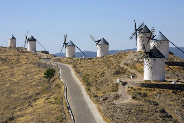 Moinhos de vento de Consuegra - La Mancha - Espanha — Fotografia de Stock