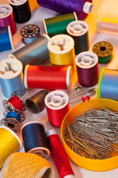 Colorful Selection Cotton Spools Pins Used Sewing — Stock Photo, Image