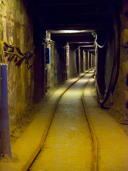 Túnel Subterrâneo Profundo Mina Sal Wieliczka Perto Cracóvia Polónia Património — Fotografia de Stock