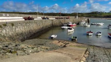 İngiltere 'nin Kuzey Galler' deki Anglesey Adası 'ndaki Cemaes Körfezi