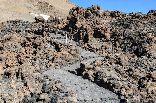 Vulkanische Lavalandschap Langs Het Bergpad Aan Bovenkant Van Vulkaan Teide — Stockfoto