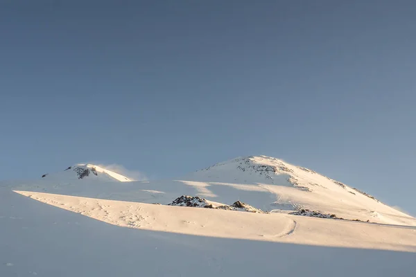 Montagem Elbrus Cúpula Duas Cabeças Sem Nuvens — Fotografia de Stock