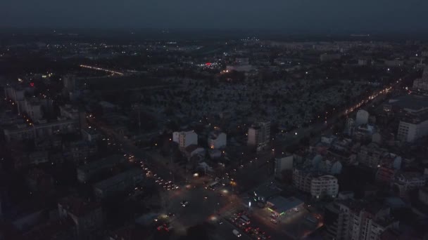夜间环城交叉路通 日落后的空中城市画面 — 图库视频影像